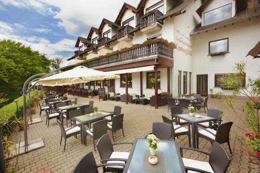 Landhotel Lembergblick - Housity