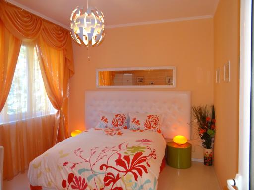 Orange Flower Apartments 1 - Housity