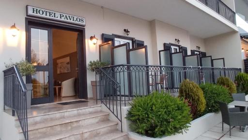Hotel Pavlos - Studios - Housity