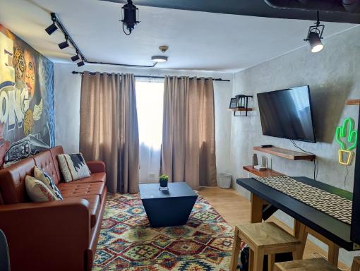 Budget 1BR Loft Apartment in Cainta Cambridge Village - Hizvo