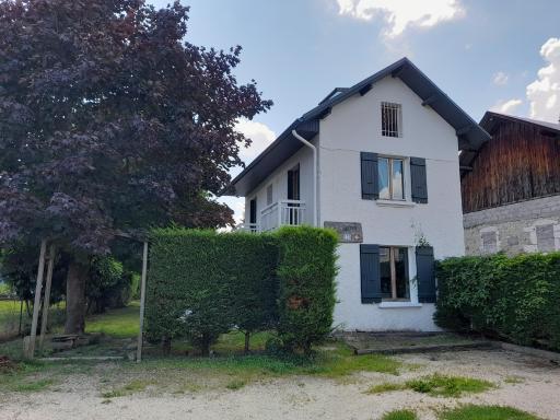 Maison tout confort à 5 min du Bourget du Lac en vélo - Housity