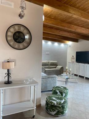 Carmen House - Housity