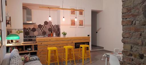 Neapolitan Flat B&B - Housity