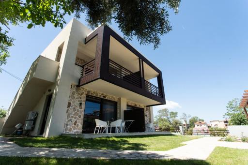 Marineiko Luxury Apartments - Housity