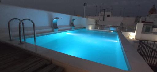 Lindo piso en el corazón de Cádiz - Housity