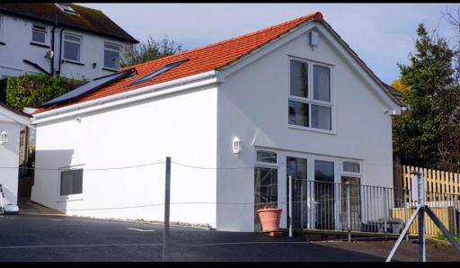 Little Lucerne - Housity