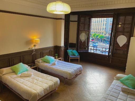 Zentric Hostel - Housity