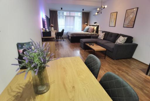 Studio Freyja - Housity