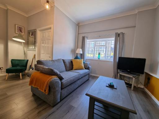The Little Cottage - Housity