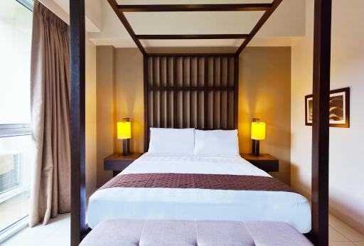 Carola B416 at Pico de Loro Beach and Country Club by SEE Condominiums - Housity