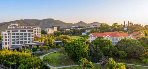 Xiamen C&D Hotel-Free Welcome Snacks-Oasis Garden - Housity