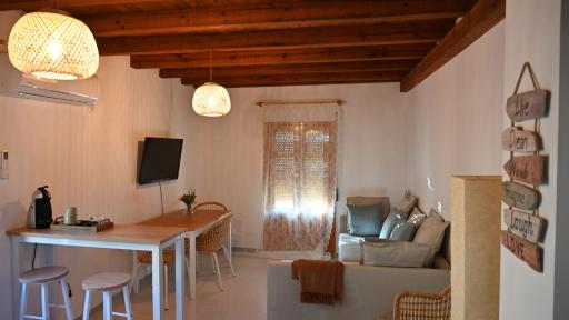 Casa Rural Antigua Botica - Housity