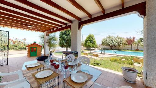 Family Rustic Villa - Housity