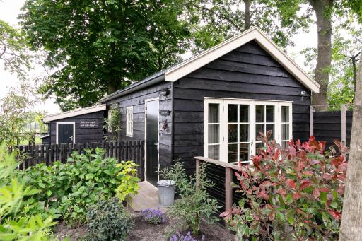 Cottage 'Onder de boompjes' - Housity