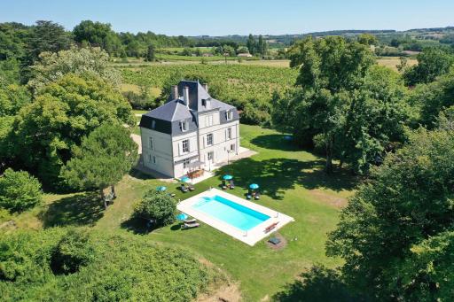 MANOIR LE COUTUREAU maisons d'hôtes - Housity
