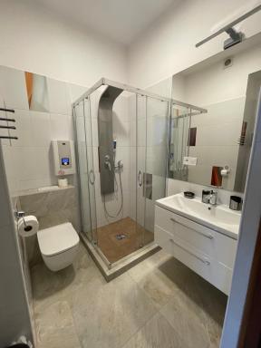 Apartamenty "SZKIEŁKO" - Housity