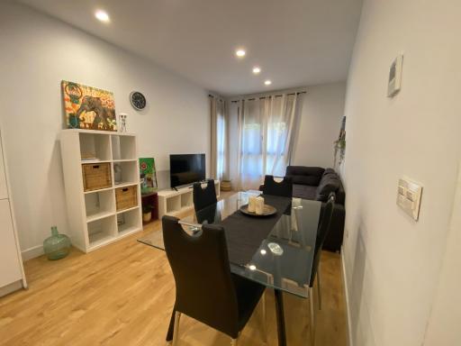 Apartamento estelar con piscina y garaje nervión - Housity