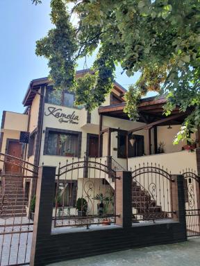 Kamelia guest rooms - Housity