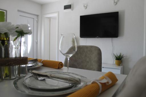 Apartment River - Housity