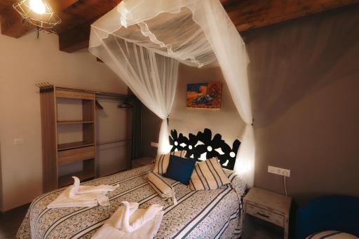 Apartamentos CASA RURAL EL VENTANICO - Housity