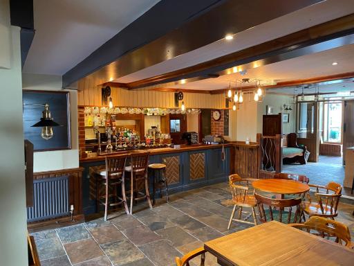 The Swan Inn - Housity