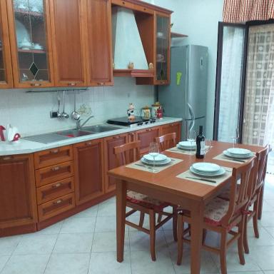 House Maya & Niky - Housity