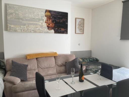 Jacuzzi Jungle City Centre - Housity