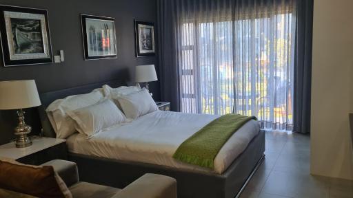 Sarona Studio F103 - Housity