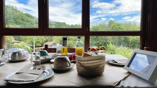 Hotel Avelina - Housity