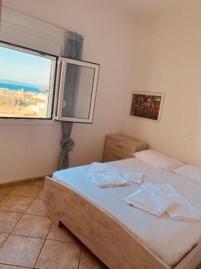 A View Home _ Agkistri - Housity