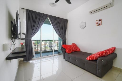 LOVELY 2BR MAJESTIC CONDO 6 PAX POOL VIEW - Housity