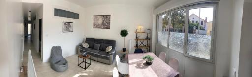 Chambre privée face à la gare - Housity