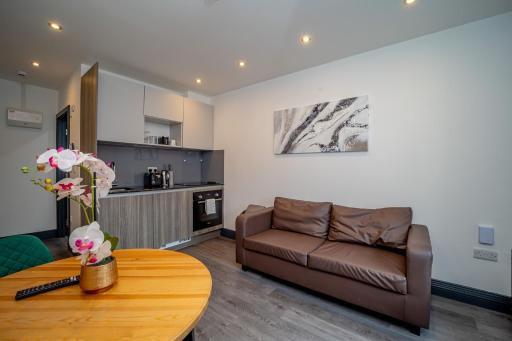 One Bedroom Flat 2 Mins Walk To Brighton Seafront - Housity