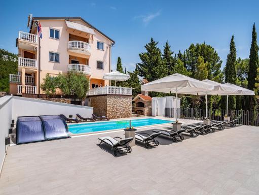 Apartments Prkačin - Housity