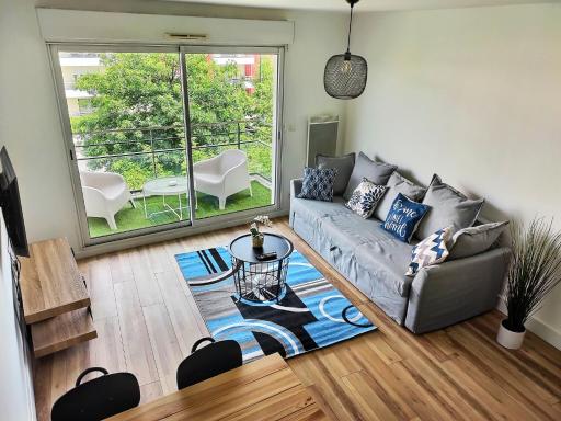 L'Ebenisterie - Sublime Type 2 Lumineux - Grand balcon - Housity