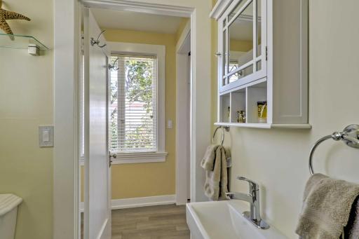 Carpinteria Apt w/ Hot Tub - 10 Min Walk to Beach! - Housity