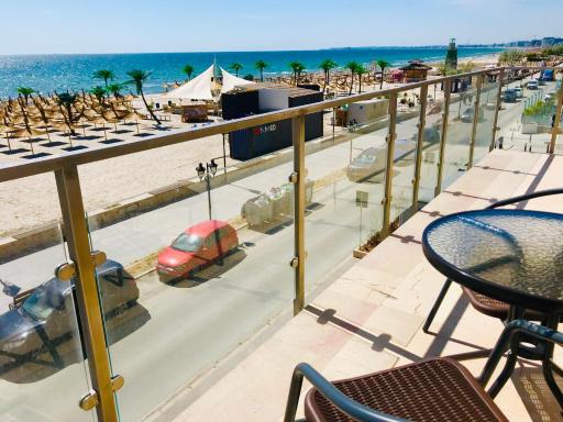 Anias Front View of the Black Sea 14A - Housity