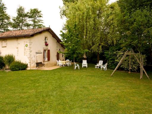 Gîte Uzeste, 4 pièces, 6 personnes - FR-1-440-292 - Housity