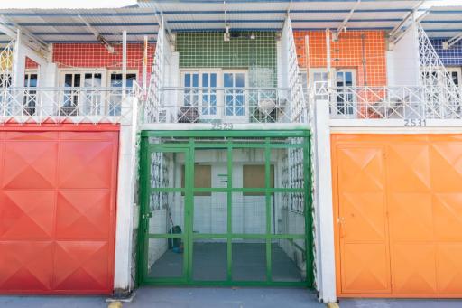 FLAT ACONCHEGANTE - Housity