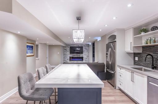 Fully Furnished private basement with separate entrance - Housity