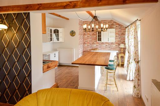 Villa Historia - Housity