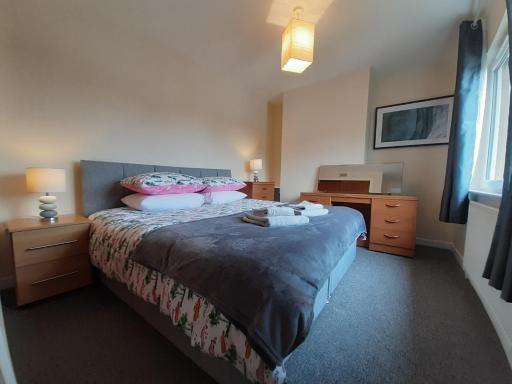 Carvetii - Zelda House - 4 bedroom house, sleeps 8 - Housity
