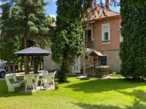 Patak-parti Vendégház - Housity