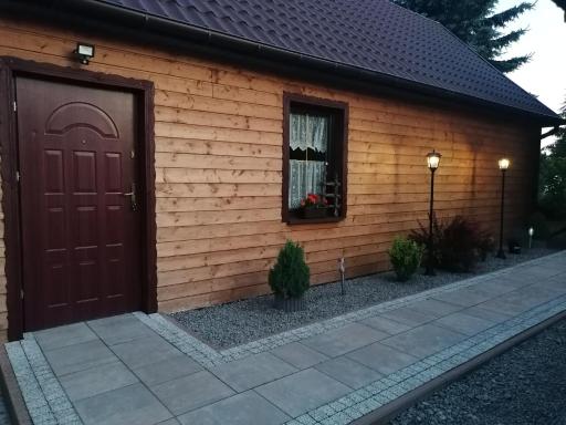 120-letnia chatka drewniana - Housity