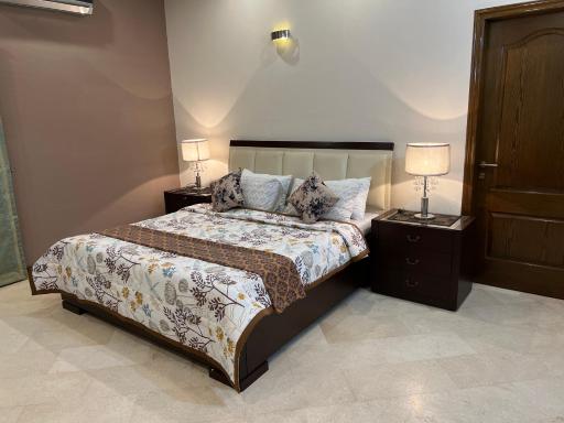 Royal Guest House - Housity