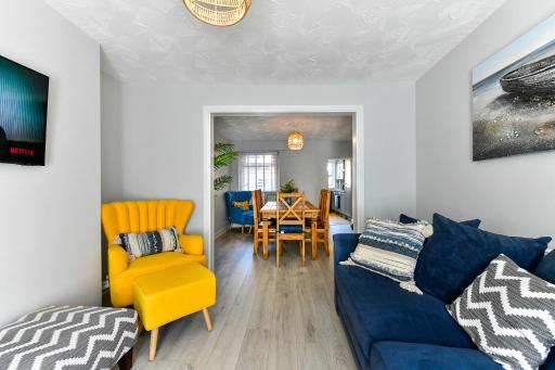 Just Stay Wales - Hartwell House Mumbles - Housity