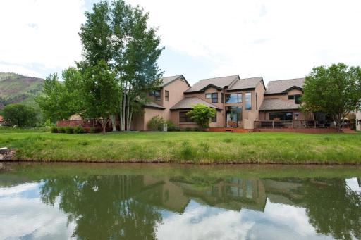 210 Cypress Court - Housity