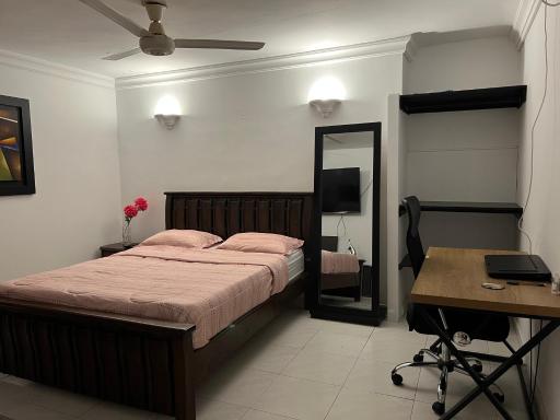 Independent room for rent in exclusive place - Housity