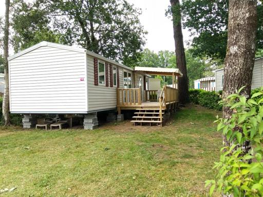 Mobil-home 42, proche animations - Housity