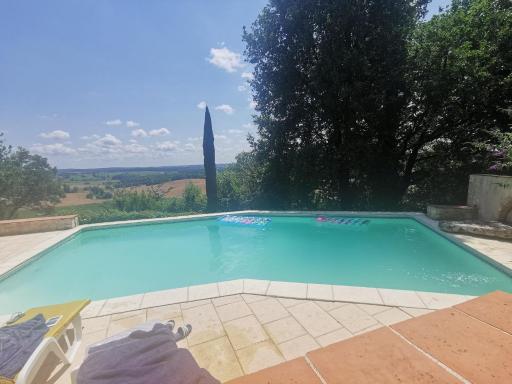 3 Bed House in Loubes Bernac with amazing views - Housity